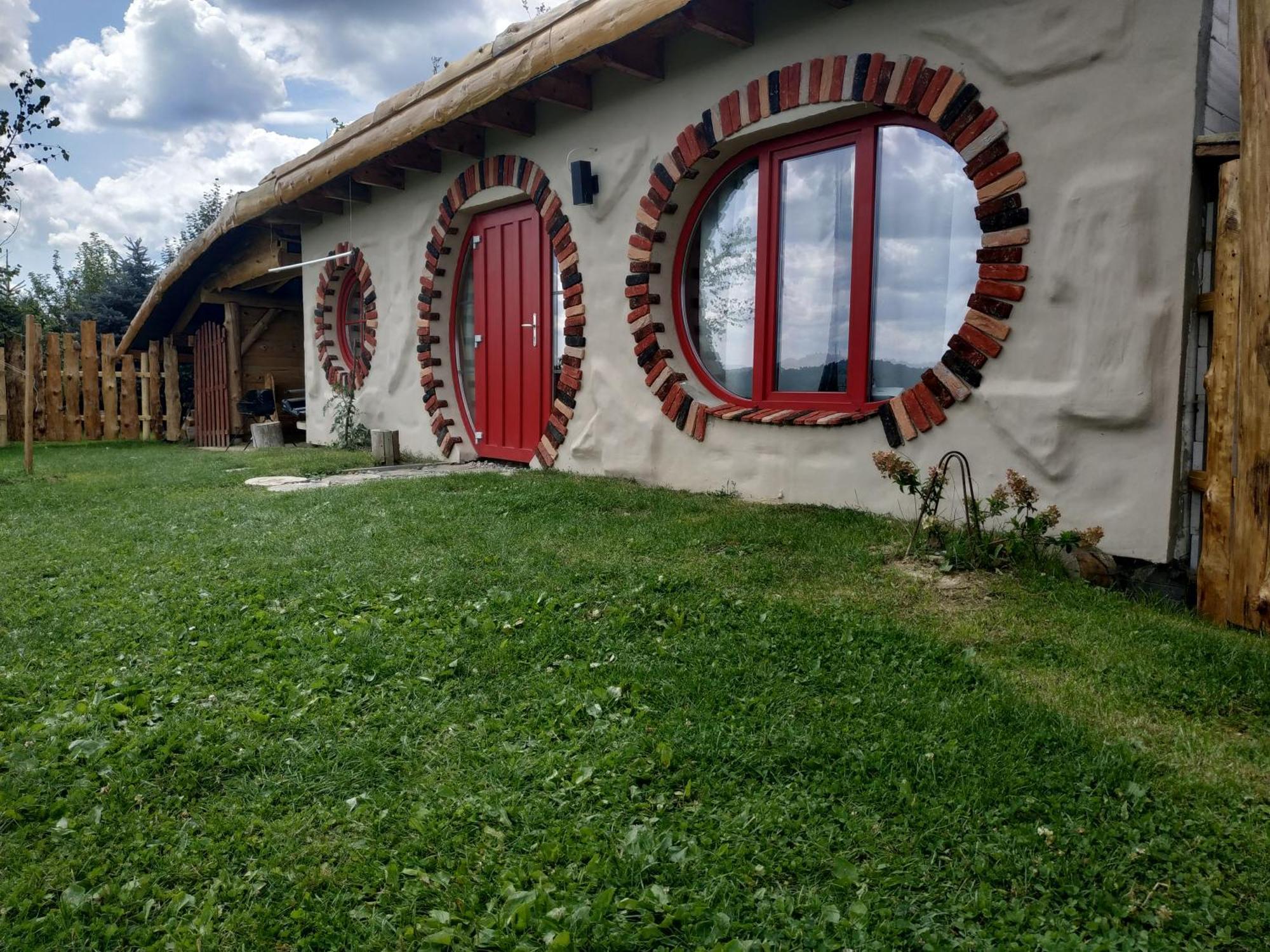 Wilkowka Farm stay *